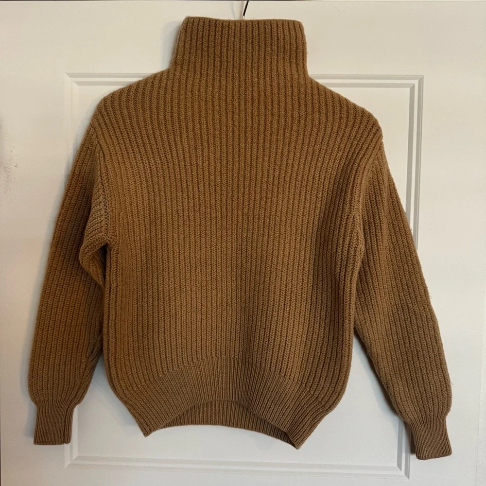 Aritzia Wilfred Montpellier Turtleneck Sweater 100% Merino Wool XS Beige/Caramel - Picture 3 of 11